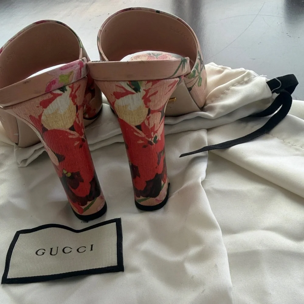 Gucci Pink Floral Open-Back Mules - Picture 3 of 7